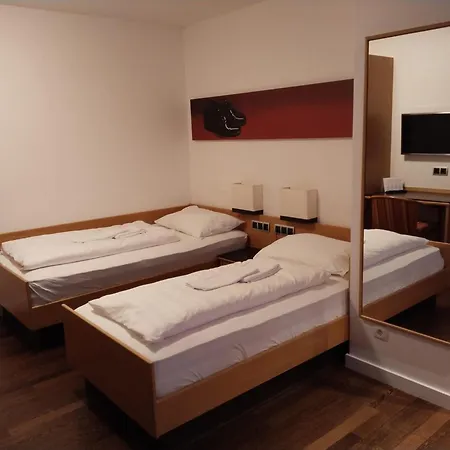 Hotel Germania-2